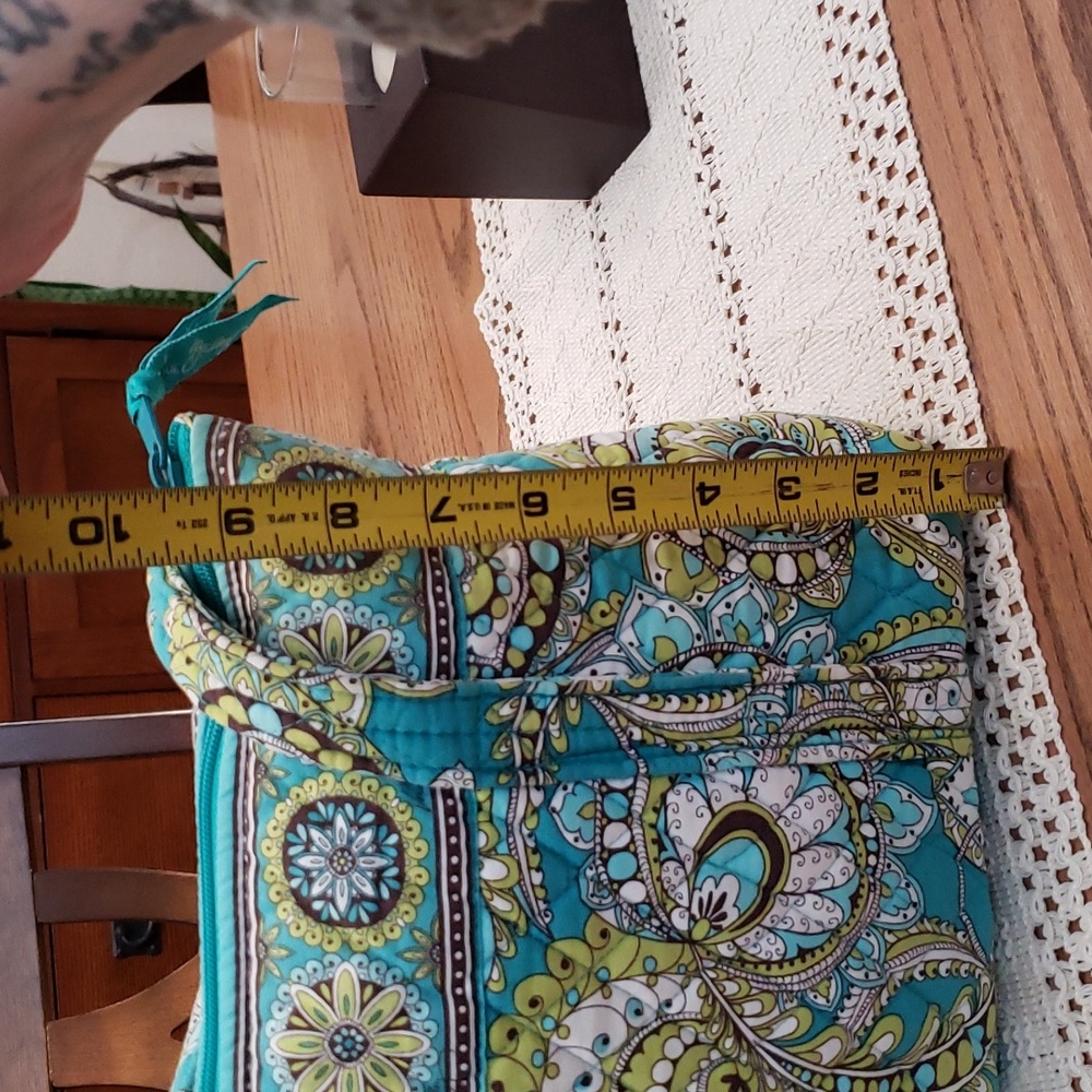 Retired Vera Bradley Pattern (Rare Find) VERY GOOD CONDITION - Picture 4 of 10